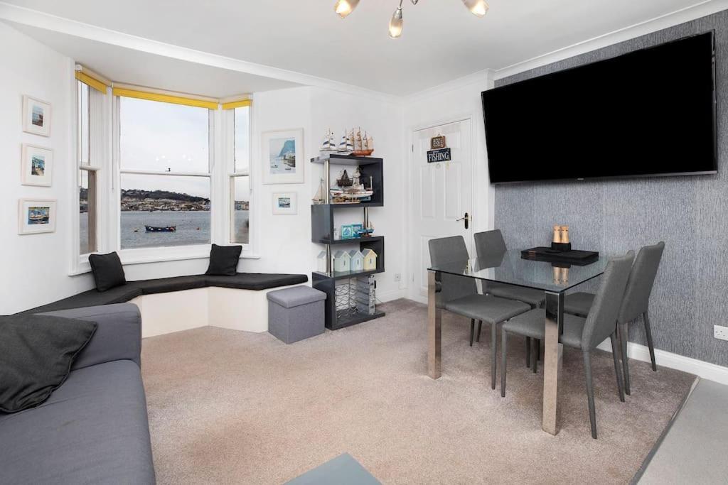 Beach Front Flat Shaldon With Parking Εξωτερικό φωτογραφία