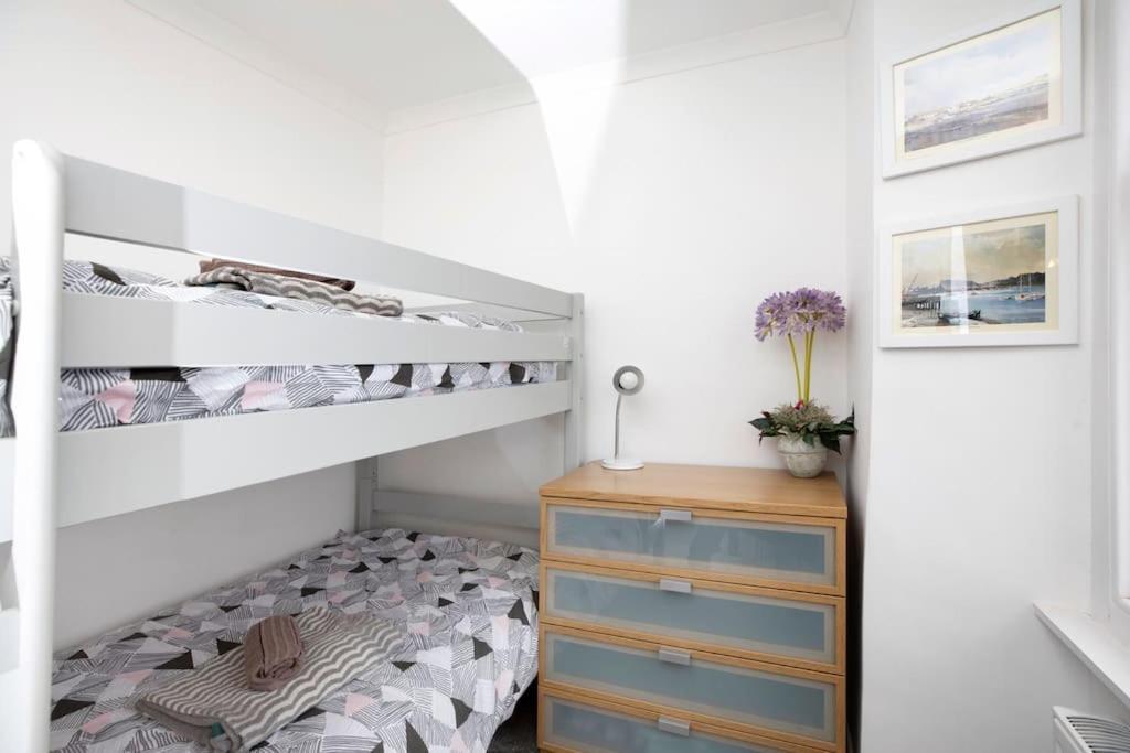 Beach Front Flat Shaldon With Parking Εξωτερικό φωτογραφία