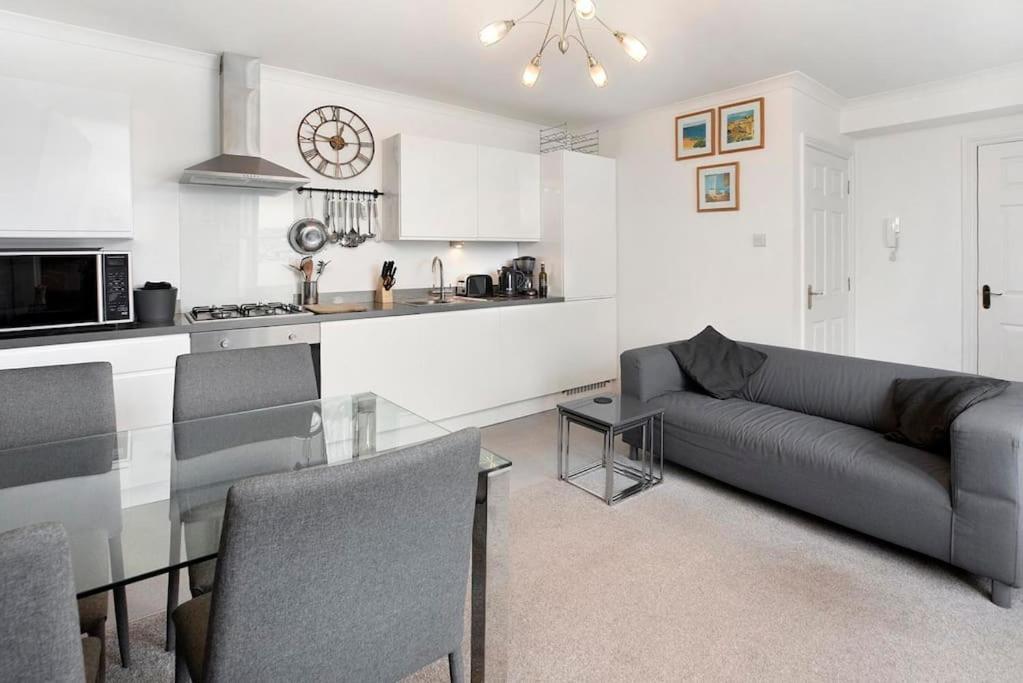 Beach Front Flat Shaldon With Parking Εξωτερικό φωτογραφία