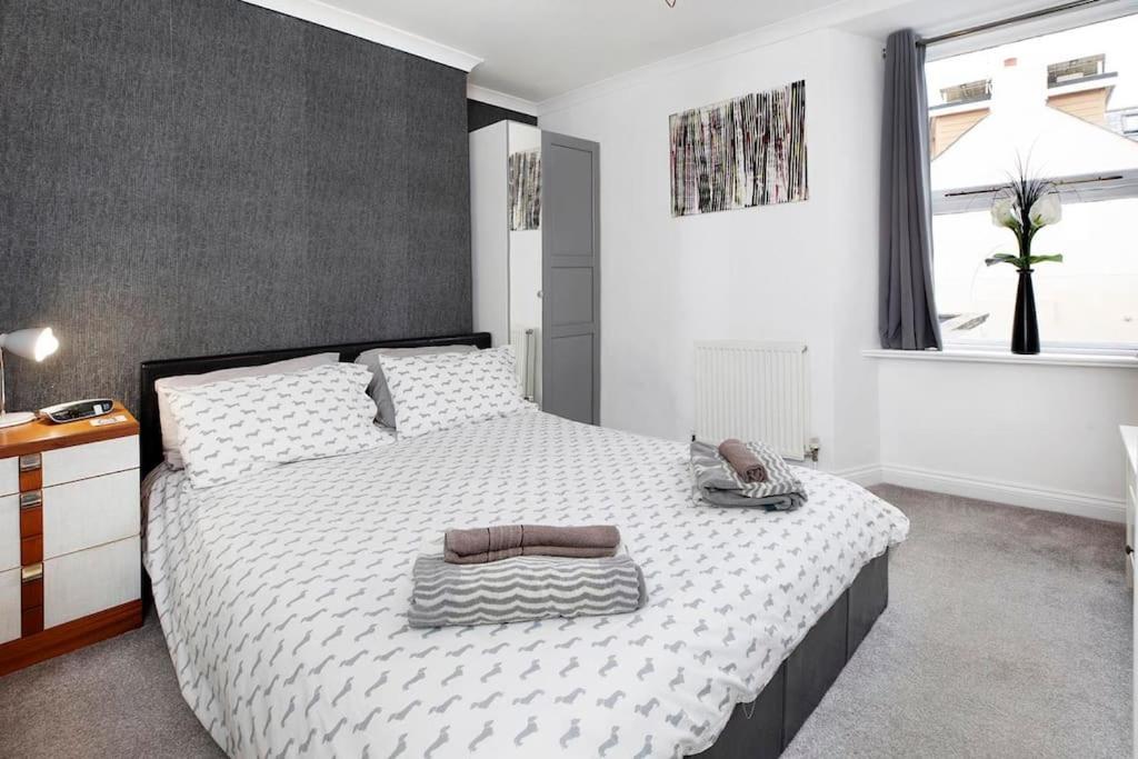 Beach Front Flat Shaldon With Parking Εξωτερικό φωτογραφία